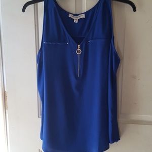 Tempted hearts 💙 LA top